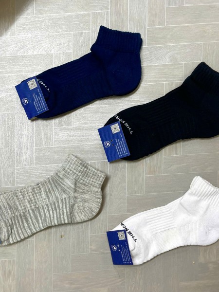 Tất Cổ trung thể thao TNF