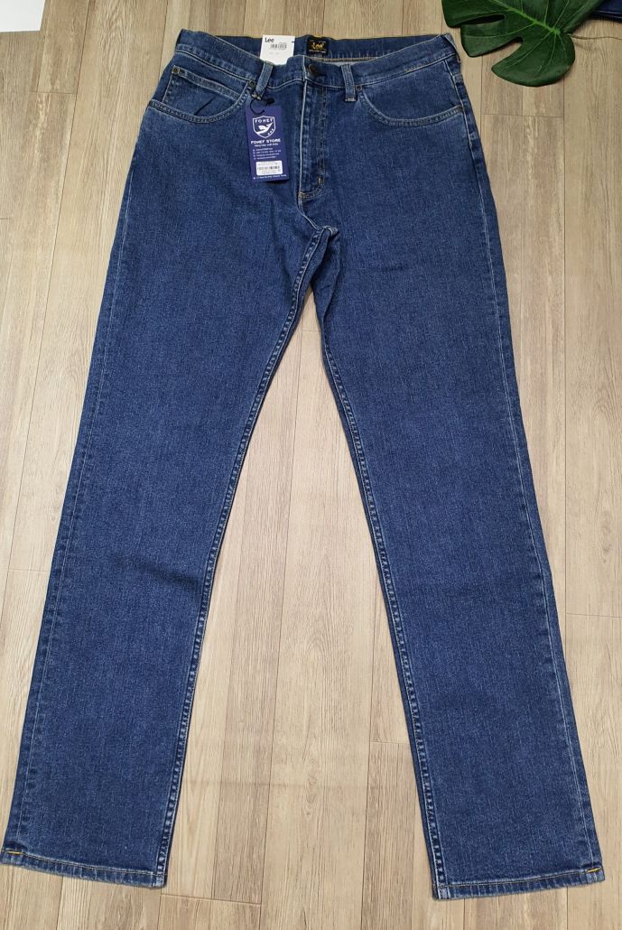 lee2080.jpg